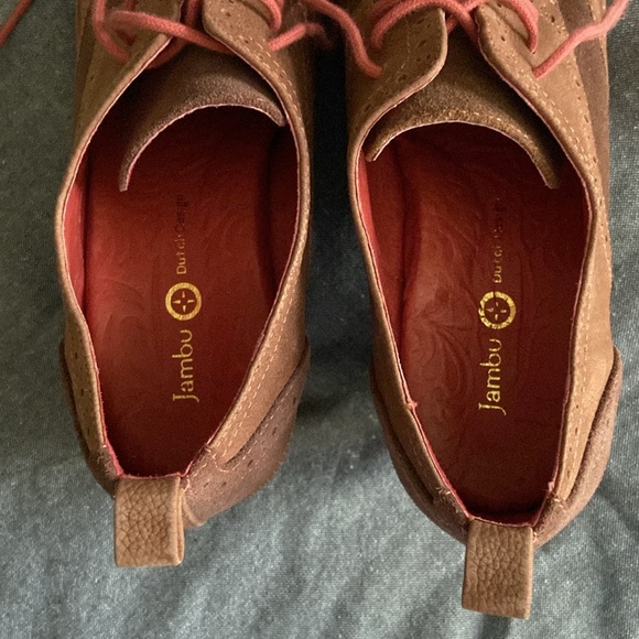 Jambu Dutch Design wing tip clog heels size 7.5 - Picture 5 of 8